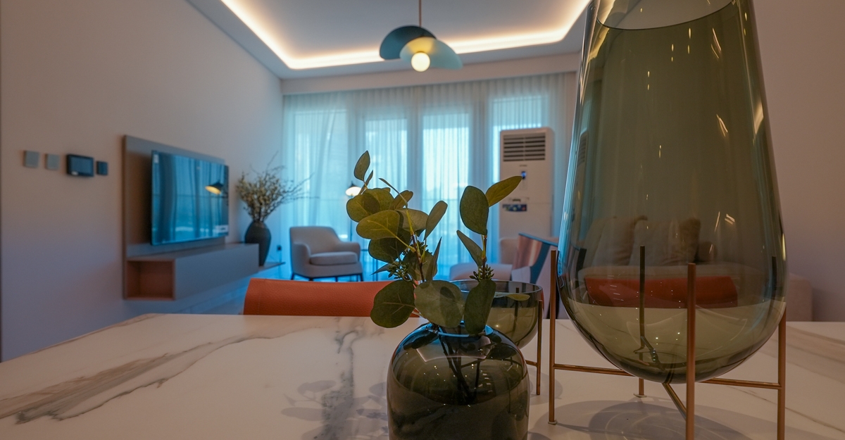 Palm Beach Towers - Main Banner - Gallery