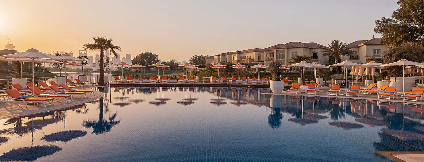 JUMEIRAH ISLANDS CLUBHOUSE