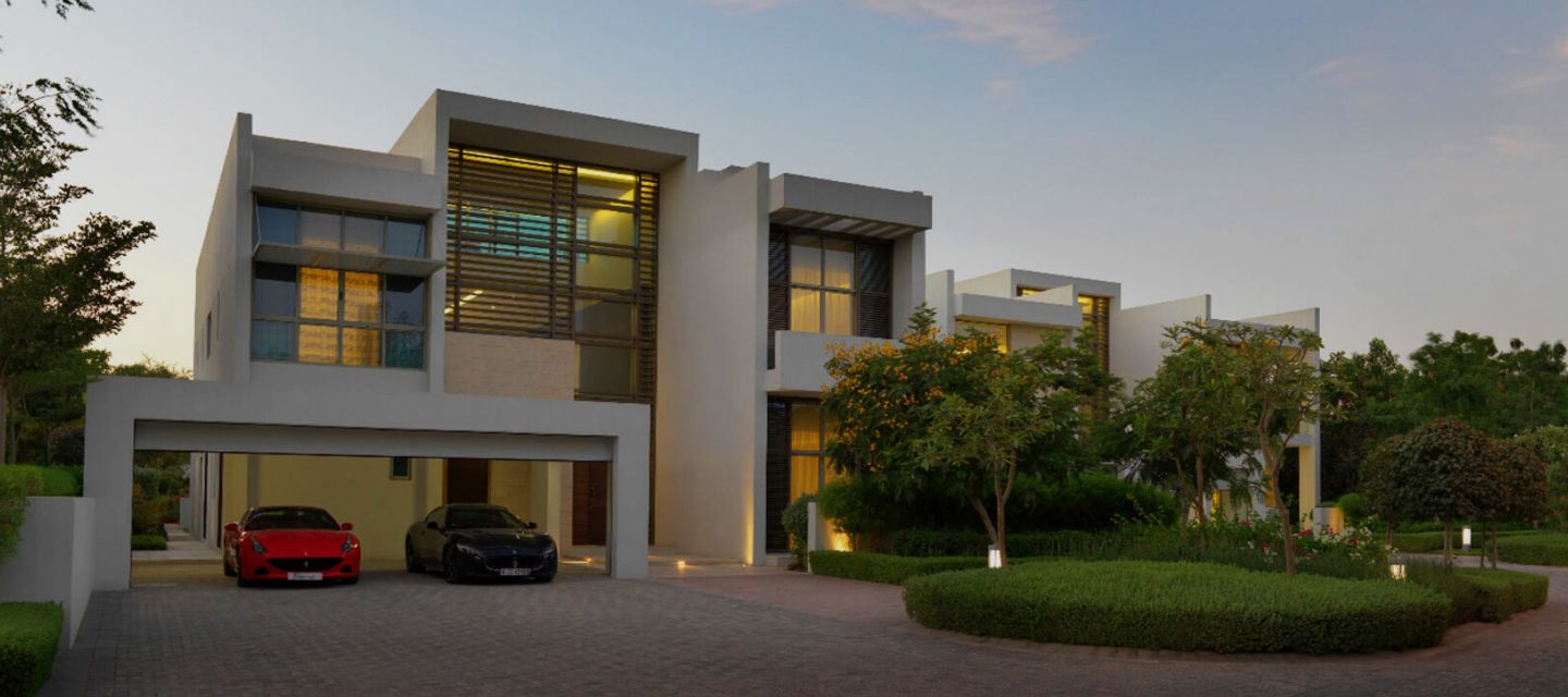 OPULENCE MEETS  EXCLUSIVITY OPULENCE MEETS  EXCLUSIVITY