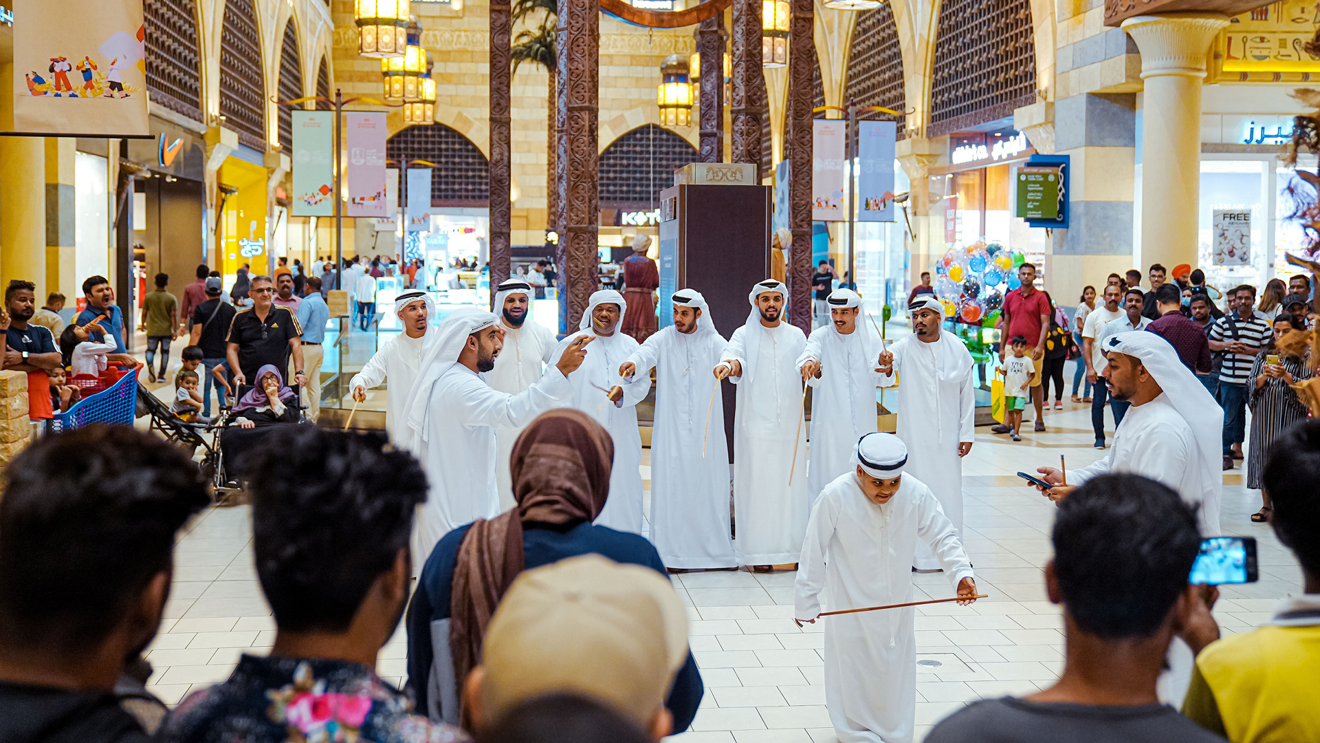 Nakheel celebrates UAE Union Day with live cultural performances and workshops